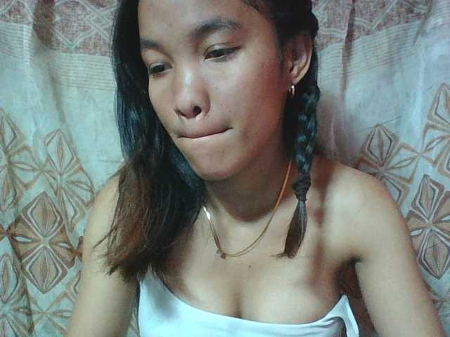 Louane01 live cam on BongaCams