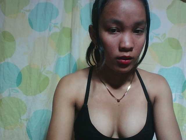 Louane01 live cam on BongaCams