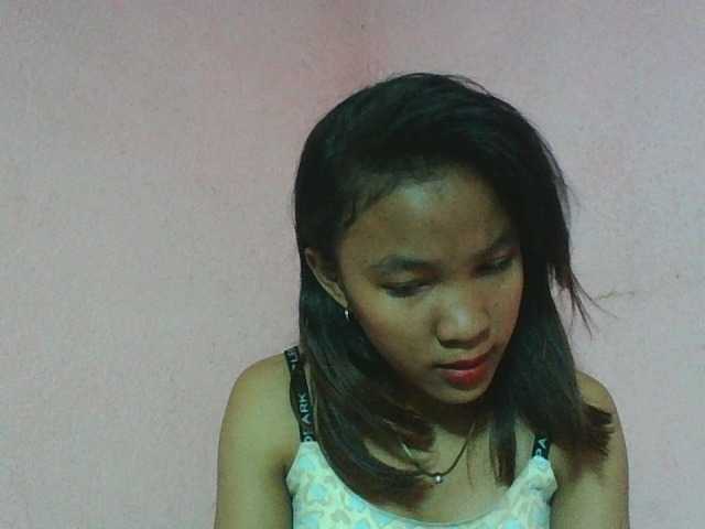 Louane01 live cam on BongaCams