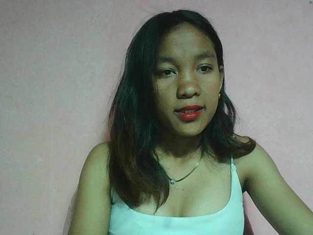 Louane01 live cam on BongaCams