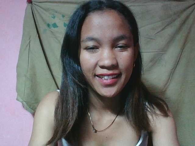 Louane01 live cam on BongaCams