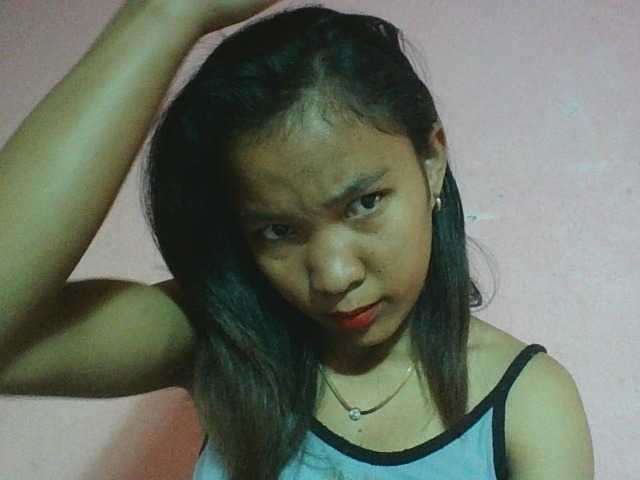 Louane01 live cam on BongaCams