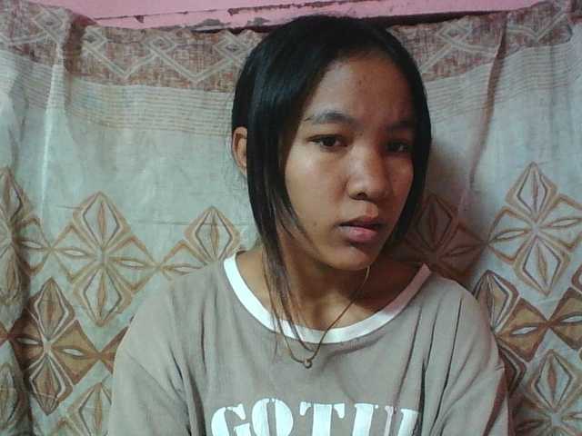 Louane01 live cam on BongaCams