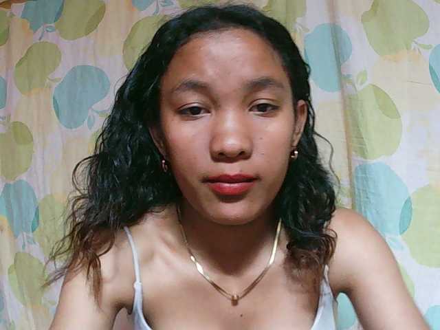 Louane01 live cam on BongaCams