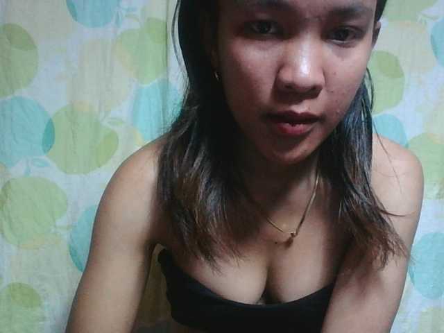 Louane01 live cam on BongaCams