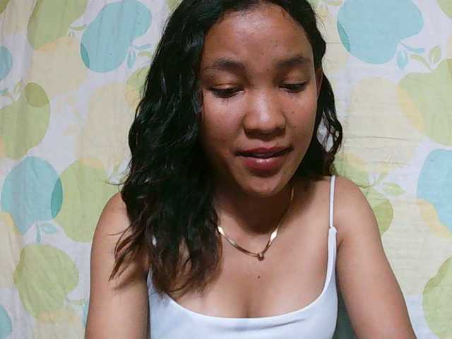 Louane01 live cam on BongaCams