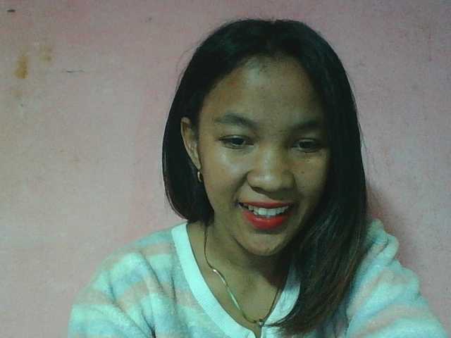 Louane01 live cam on BongaCams
