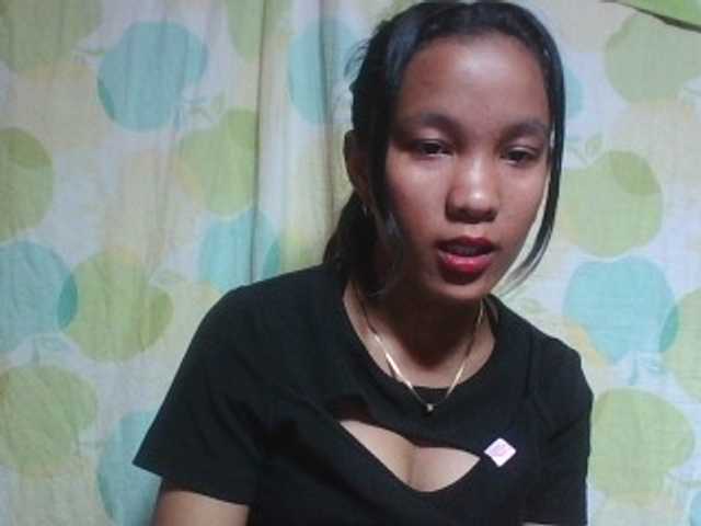 Louane01 live cam on BongaCams