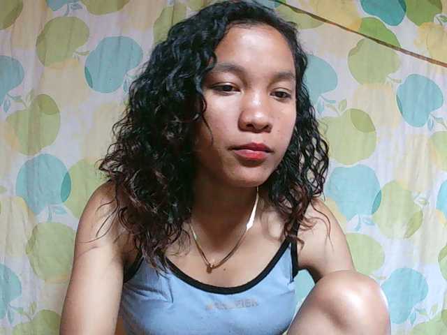 Louane01 live cam on BongaCams