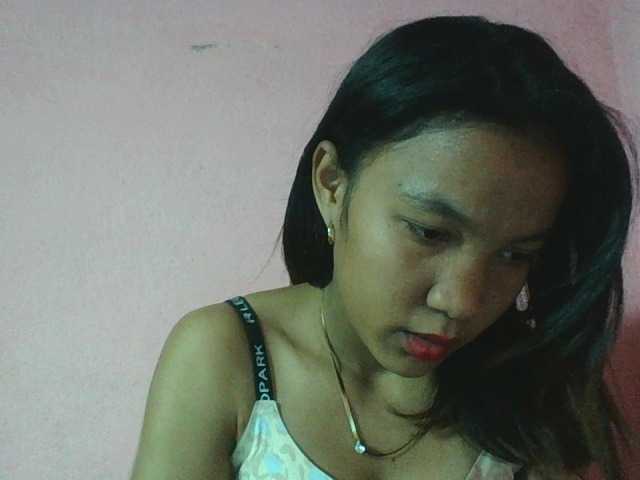 Louane01 live cam on BongaCams
