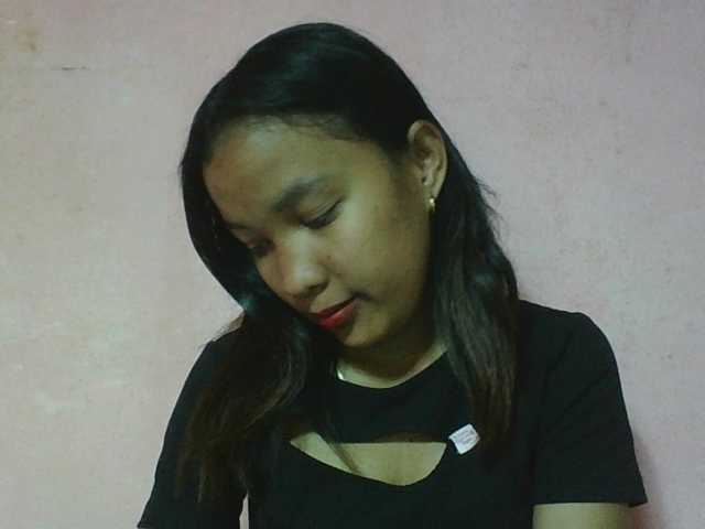 Louane01 live cam on BongaCams