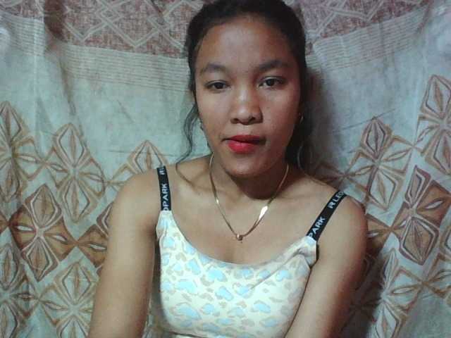Louane01 live cam on BongaCams