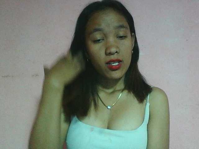 Louane01 live cam on BongaCams