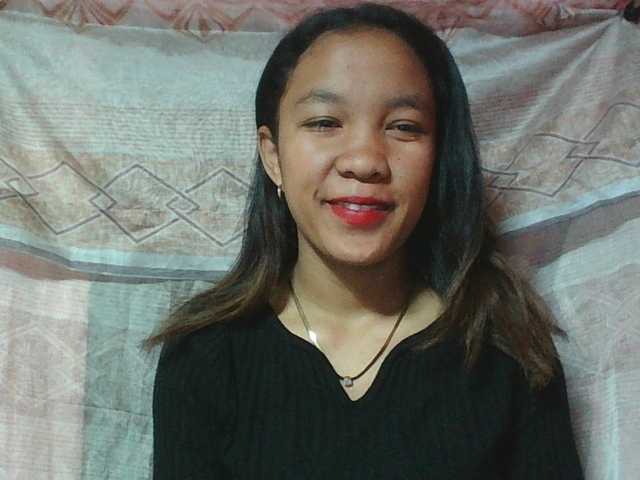 Louane01 live cam on BongaCams
