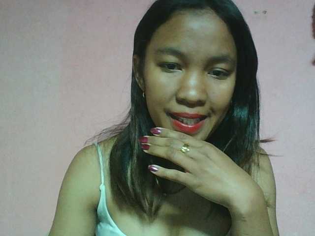 Louane01 live cam on BongaCams