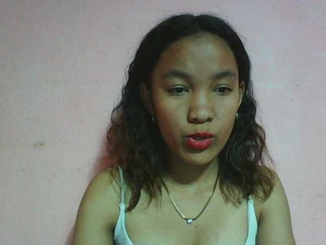 Louane01 live cam on BongaCams