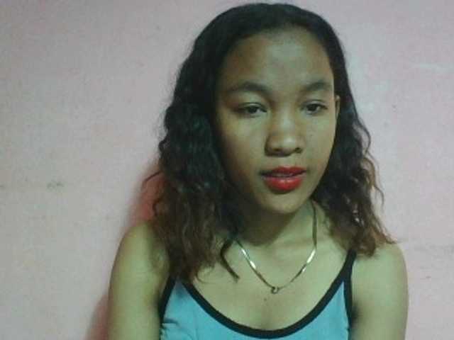 Louane01 live cam on BongaCams