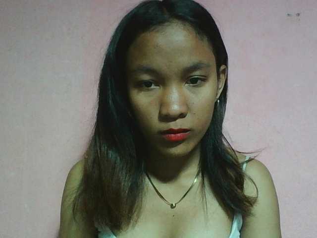 Louane01 live cam on BongaCams