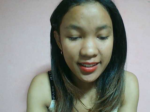 Louane01 live cam on BongaCams