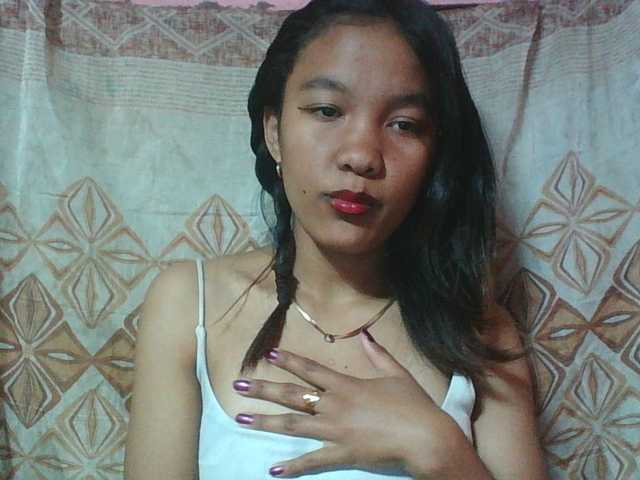 Louane01 live cam on BongaCams
