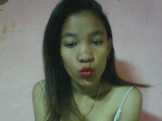 Louane01 live cam on BongaCams