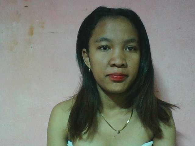 Louane01 live cam on BongaCams
