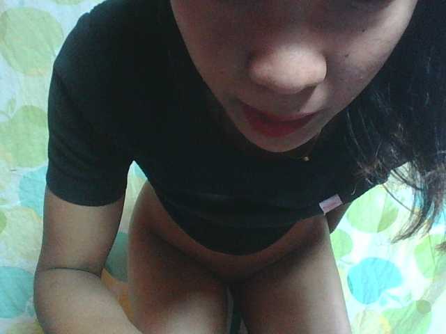 Louane01 live cam on BongaCams