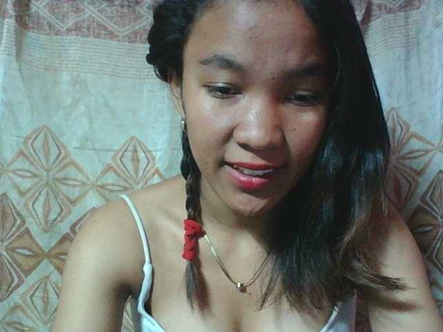 Louane01 live cam on BongaCams