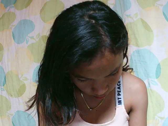 Louane01 live cam on BongaCams