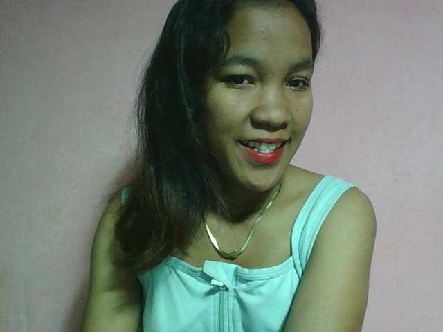 Louane01 live cam on BongaCams