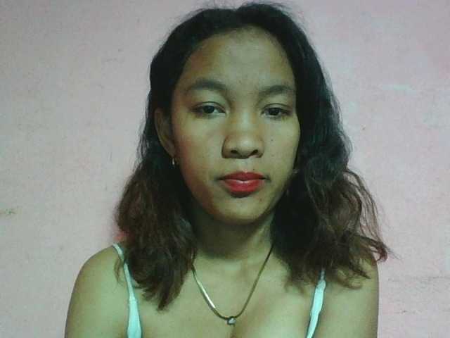 Louane01 live cam on BongaCams