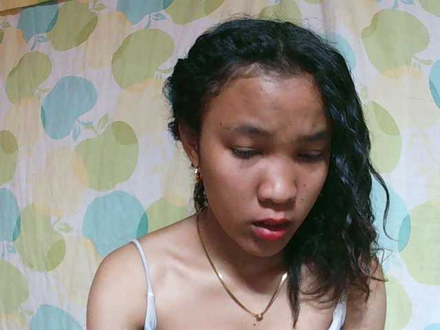 Louane01 live cam on BongaCams