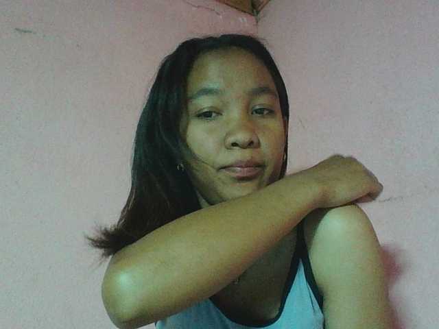 Louane01 live cam on BongaCams