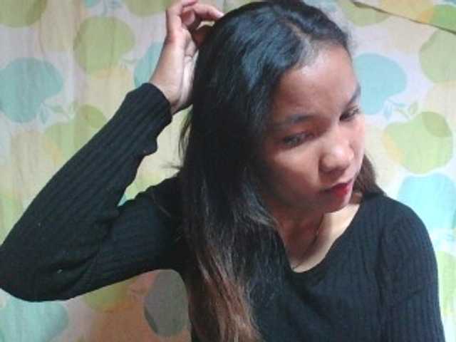 Louane01 live cam on BongaCams