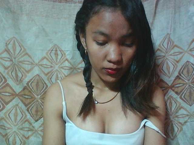 Louane01 live cam on BongaCams