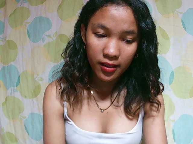 Louane01 live cam on BongaCams