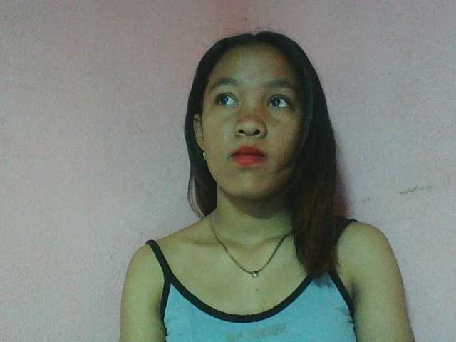 Louane01 live cam on BongaCams