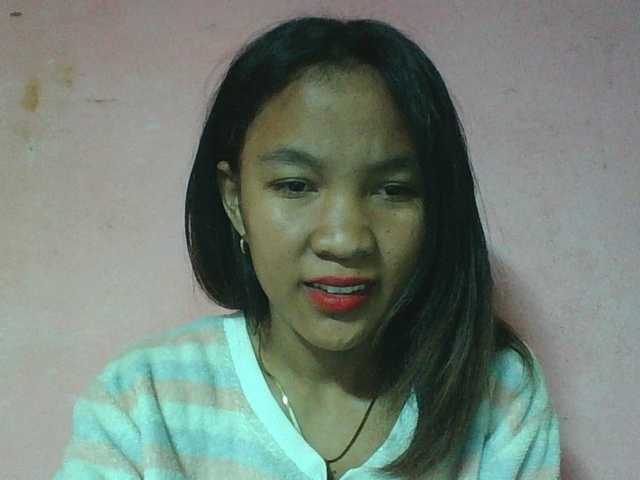 Louane01 live cam on BongaCams