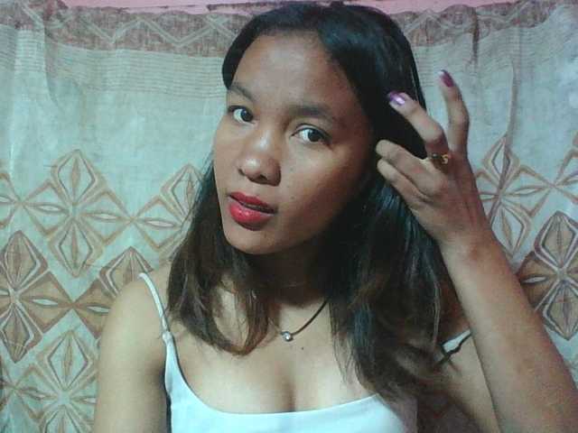 Louane01 live cam on BongaCams