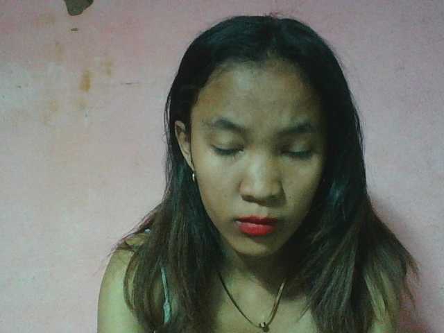 Louane01 live cam on BongaCams