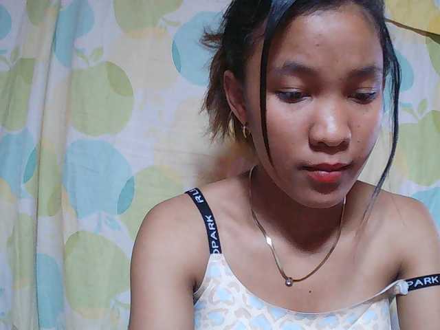 Louane01 live cam on BongaCams