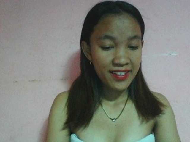 Louane01 live cam on BongaCams