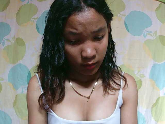 Louane01 live cam on BongaCams
