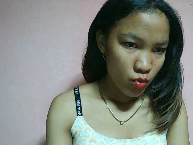 Louane01 live cam on BongaCams