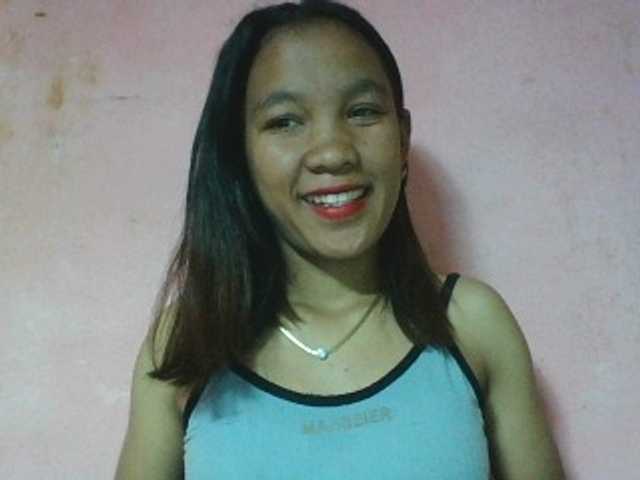 Louane01 live cam on BongaCams