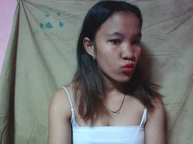 Louane01 live cam on BongaCams