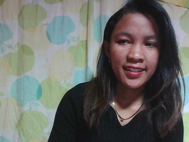 Louane01 live cam on BongaCams
