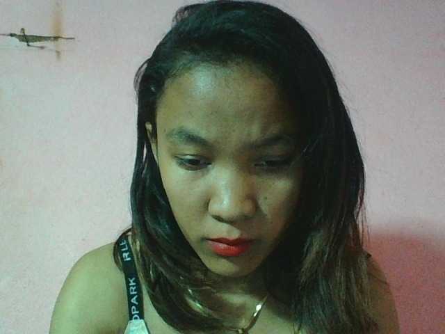Louane01 live cam on BongaCams