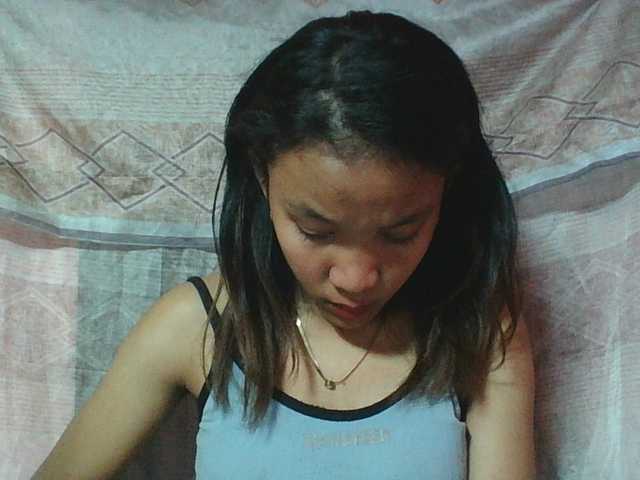 Louane01 live cam on BongaCams