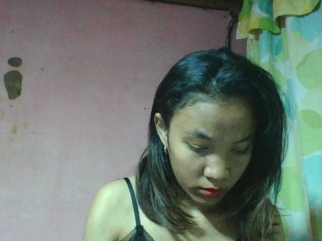 Louane01 live cam on BongaCams
